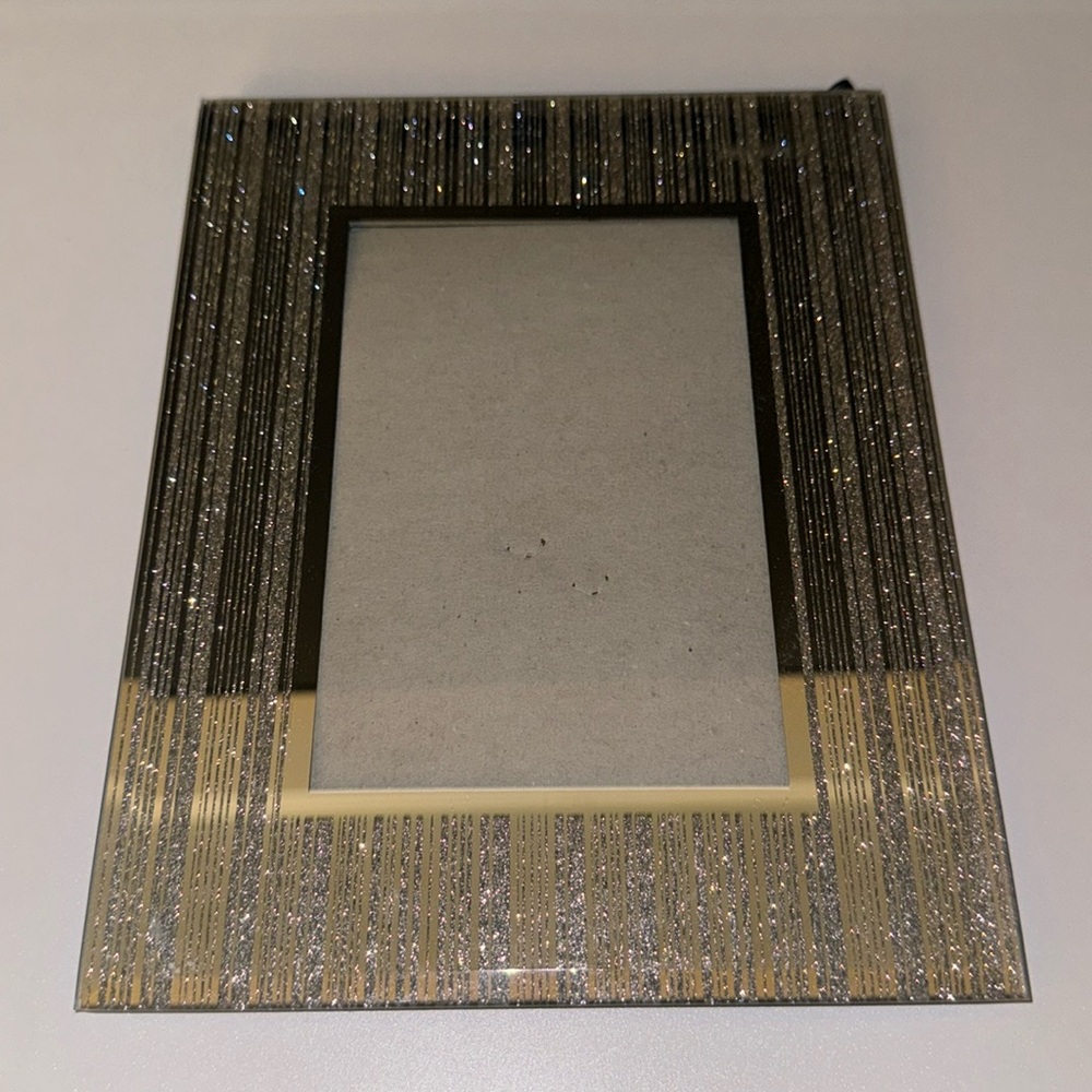 Cole Street Picture Frames (5)